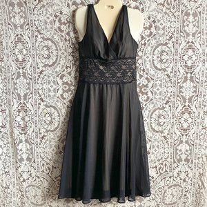 Black & Nude Fit & Flare Sleeveless Party Dress LBD Little Black Dress